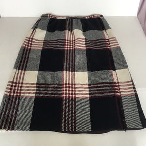 vintage blue large  plaid tartan look  lined skirt